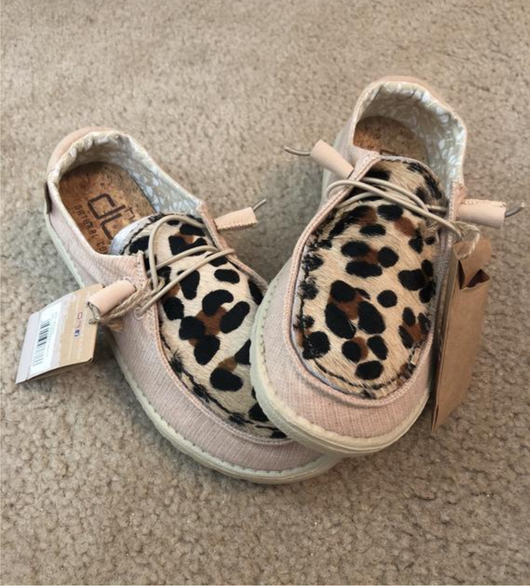 charcoal cheetah hey dudes